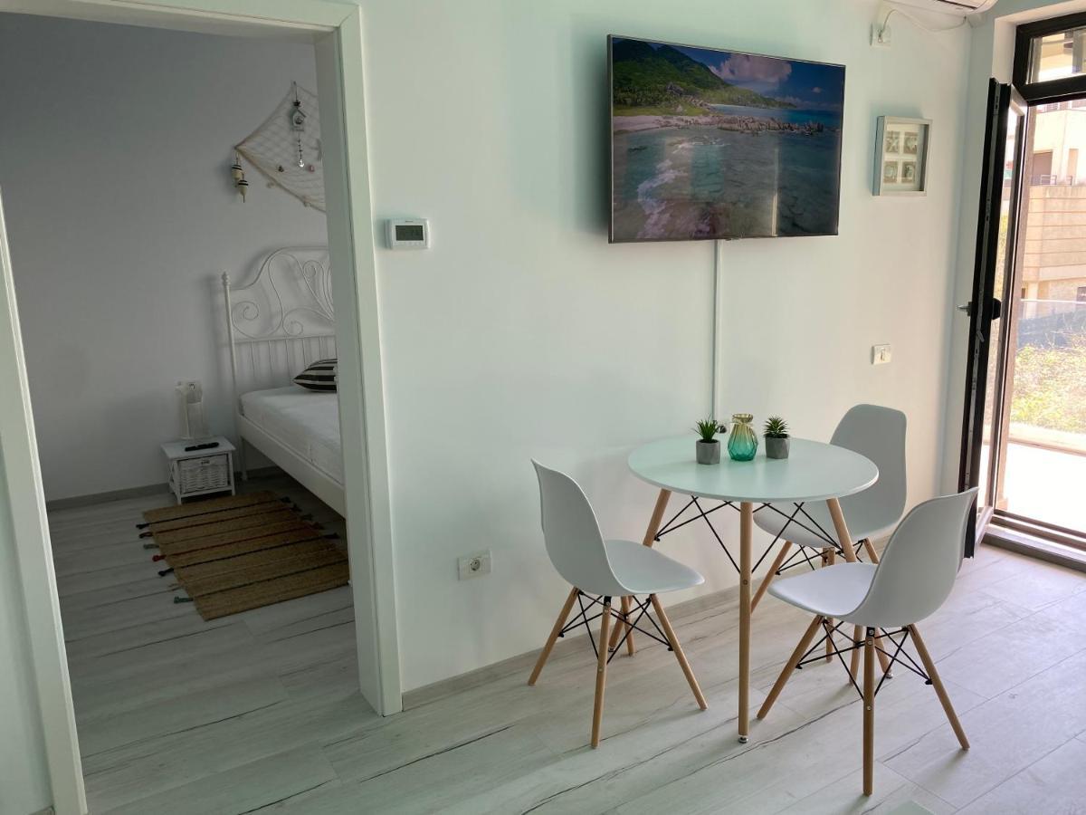 Ela'S Apartment Năvodari Exteriér fotografie